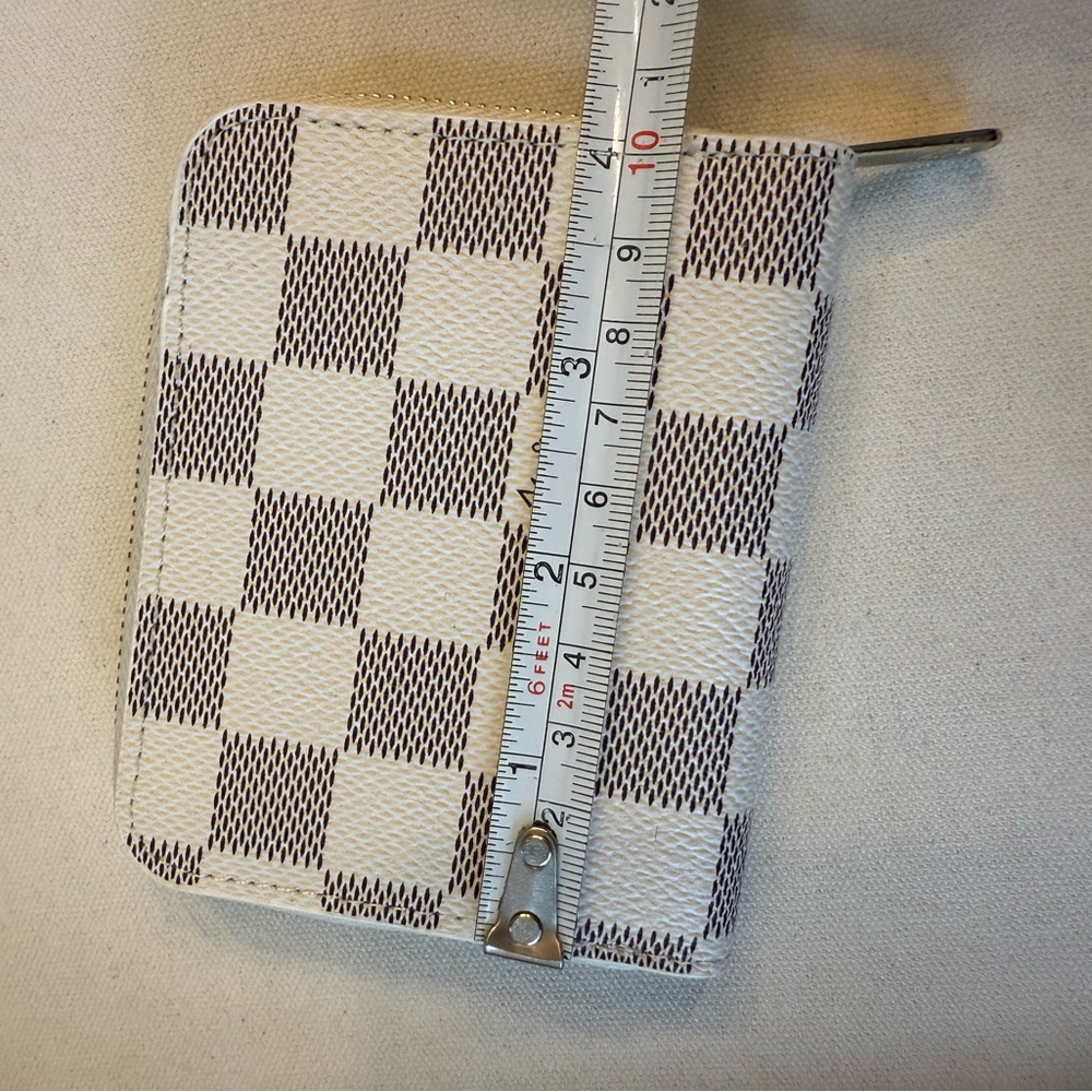 Checkered Wallet - image 4